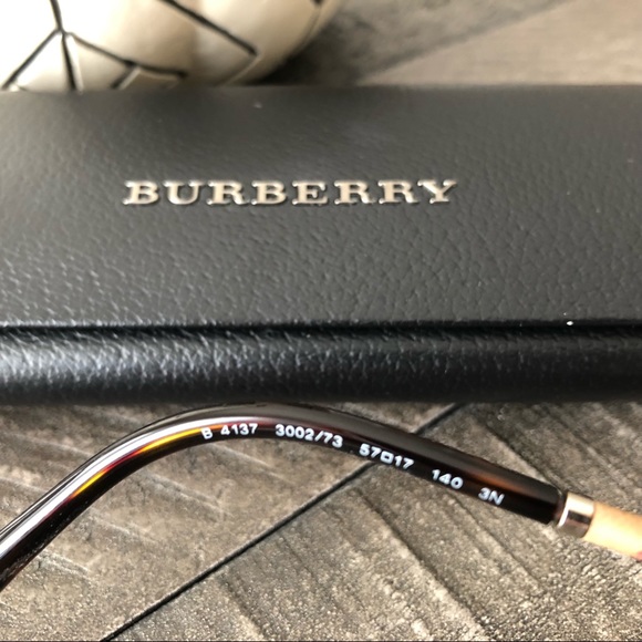 AUTHENTIC Burberry Women’s Sunglasses